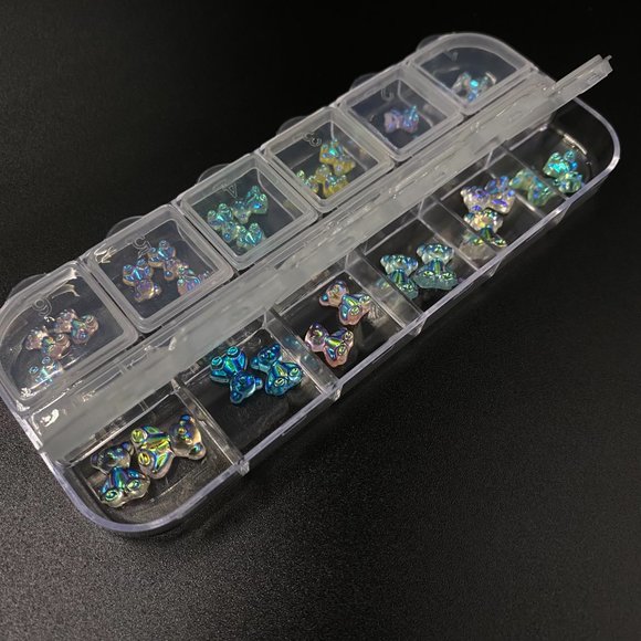 Irradiance 3D gummy bear nail charms - Picture 4 of 7